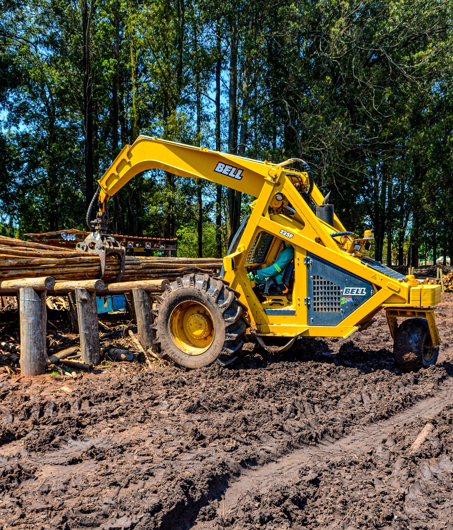 TRI-WHEELER,LOGGER,TURBO,225F (Deluxe spec)