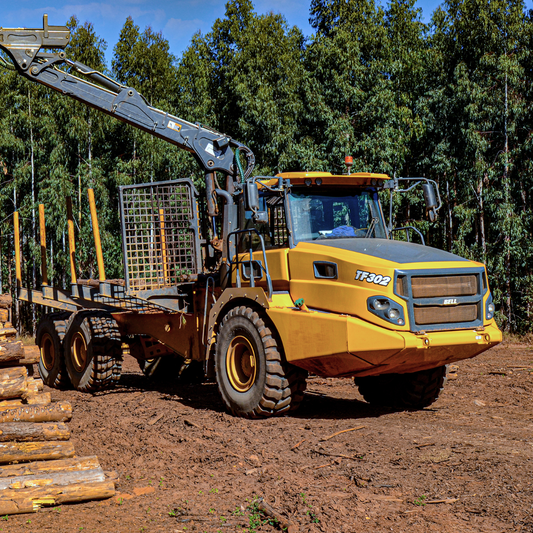 TIMBER,HAULER,TH403EN,6X6,DDB ,205KW