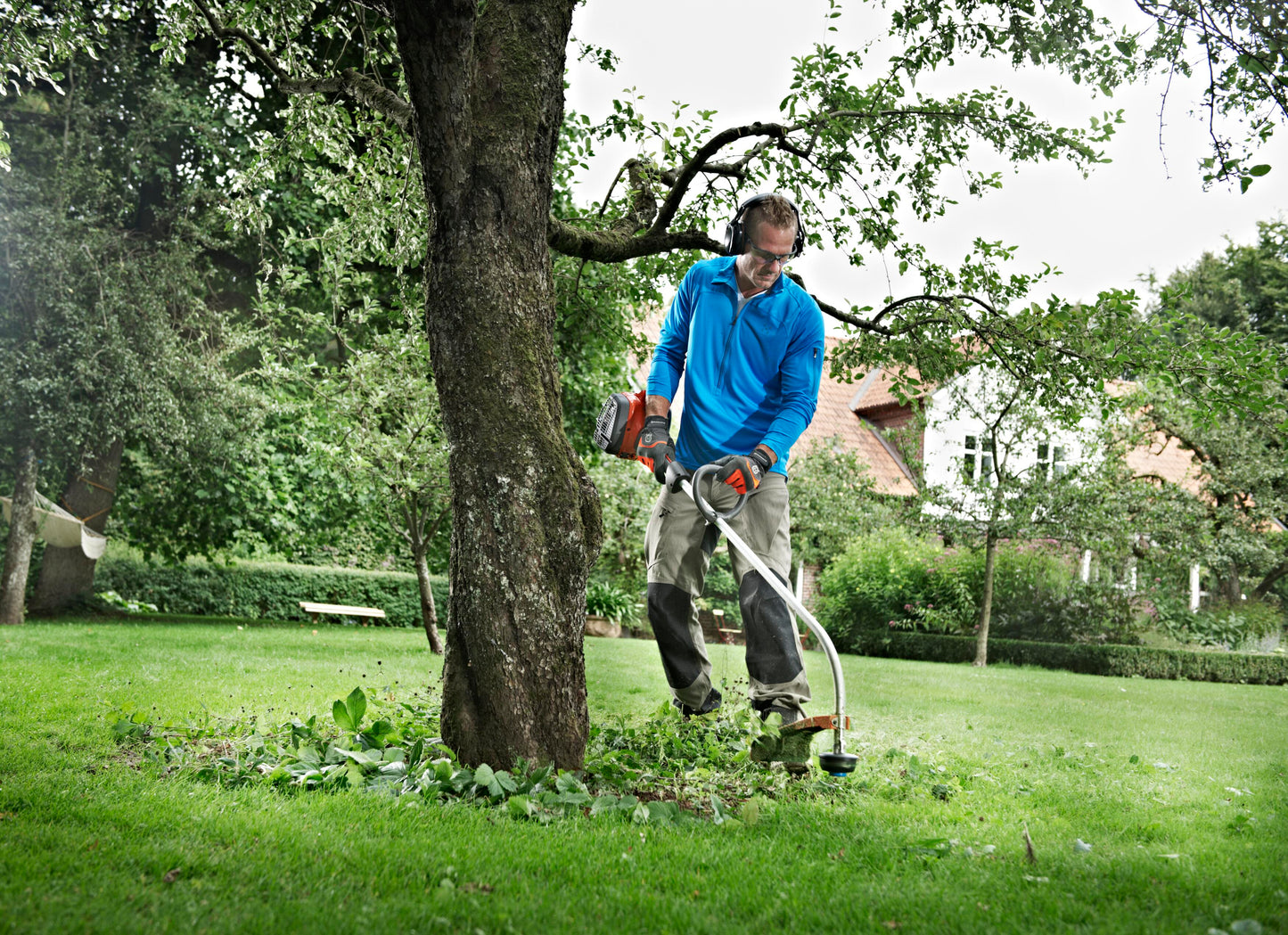 Husqvarna129C Residential Petrol Trimmer