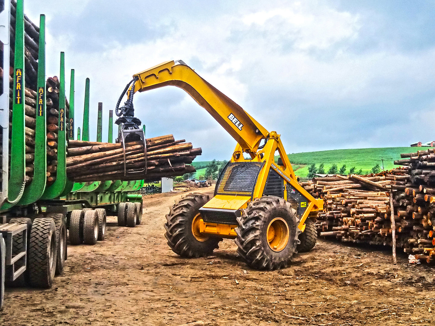 TRI-WHEELER,LOGGER,TURBO,225F (Deluxe spec)