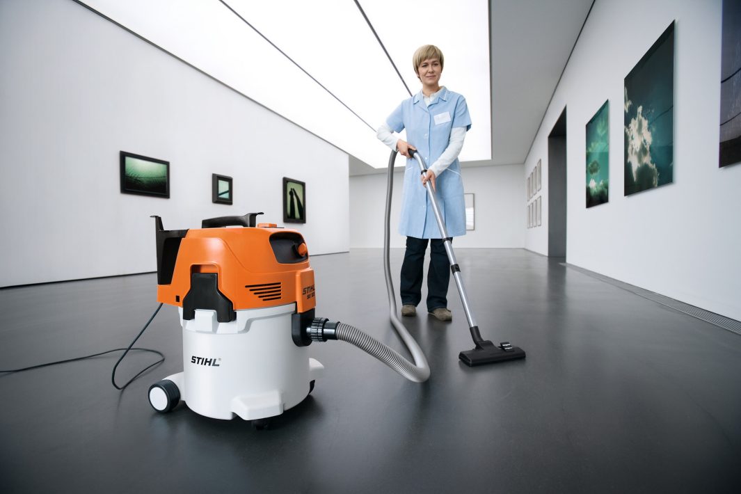 Stihl SE 122 Electric Vacuum Cleaner